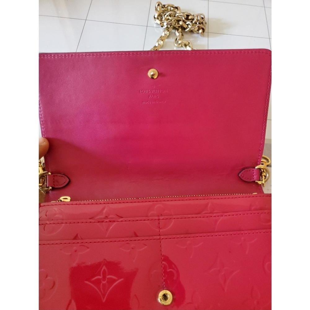 Louis Vuitton Vernis Sarah Chain wallet - Picture 12 of 16